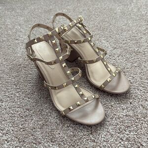 Wild Diva block heel